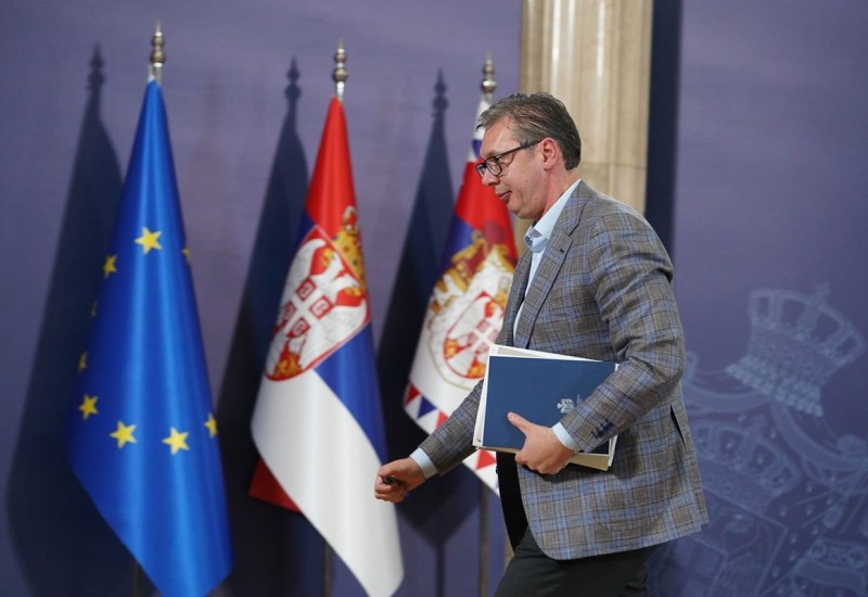 Vučić saopštio koliko je do sada prikupljeno oružja