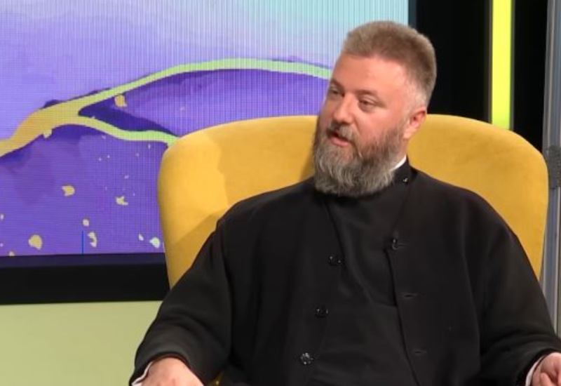 "Iz jedne djevojke sam istjerivao đavola" Sveštenik Predrag Popović o labubu lutkicama koje su zaludjele svijet