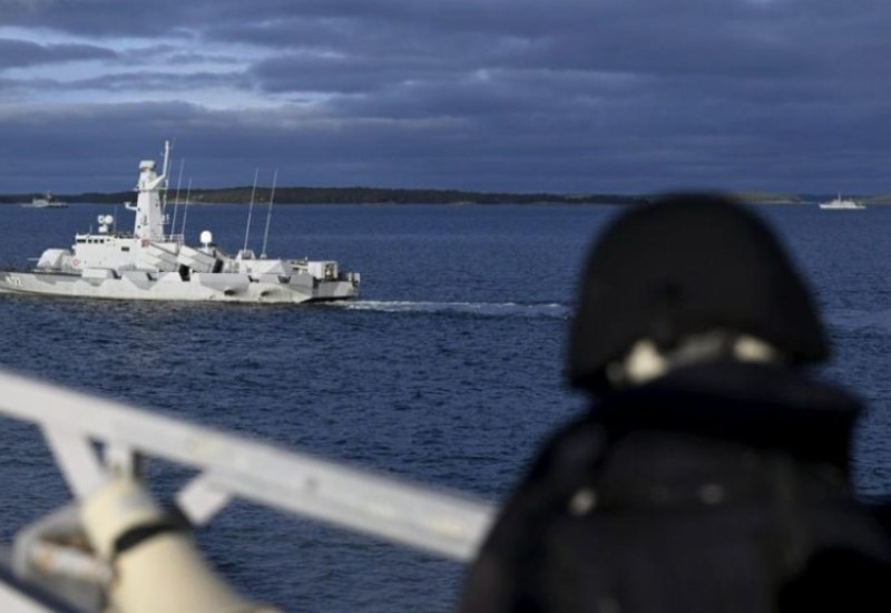 Ruska flota krenula kroz Lamanš, Britanci digli brodove i bombardere