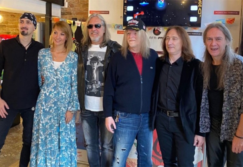 Povratak grupe "Alisa"