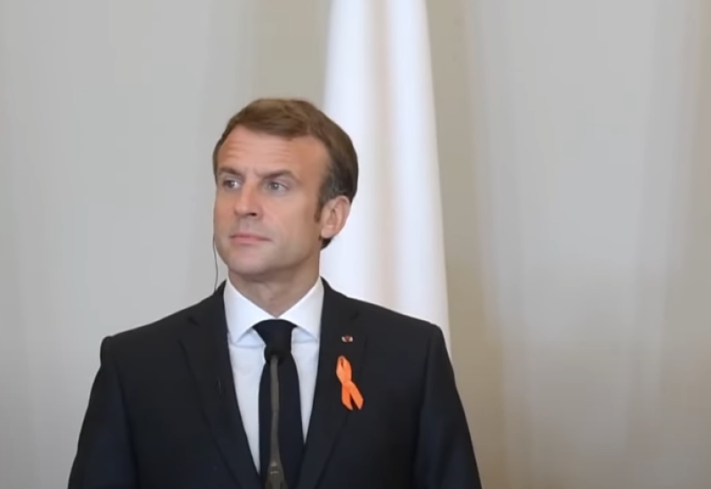 MAKRON: Neophodno nastaviti dijalog sa Putinom
