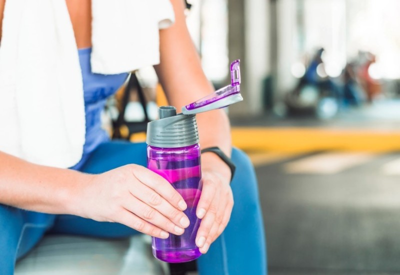 Treba li piti vodu tokom vježbanja?