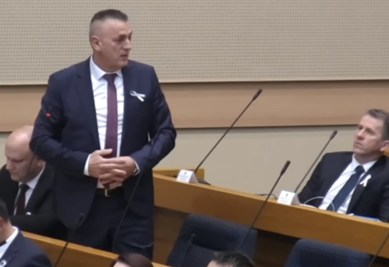 RANKIĆ: Ona na šalteru me nikad nije voljela