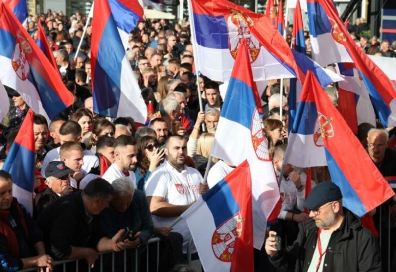 Patriotizam kao paravan za epsku pljačku: Šta se krije iza velikih riječi i busanja u grudi junačke