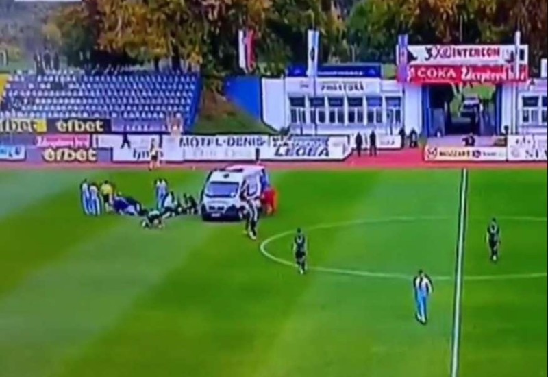 Hitna pomoć intervenisala nakon strašnog sudara igrača