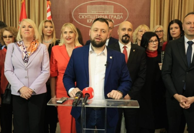 Odbornici SNS u Skupštini grada Kragujevca odrekl se polovine plate u korist postradalih u požarima