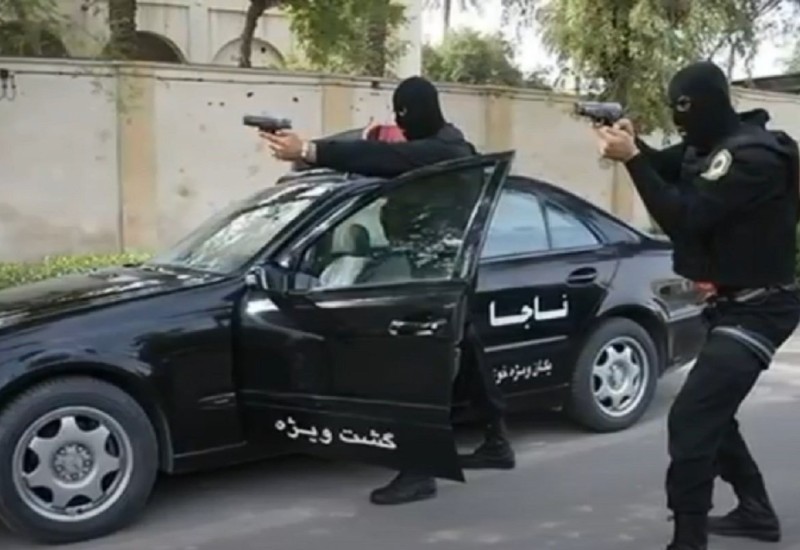 Preminula djevojka koju je zbog hidžaba pretukla policija