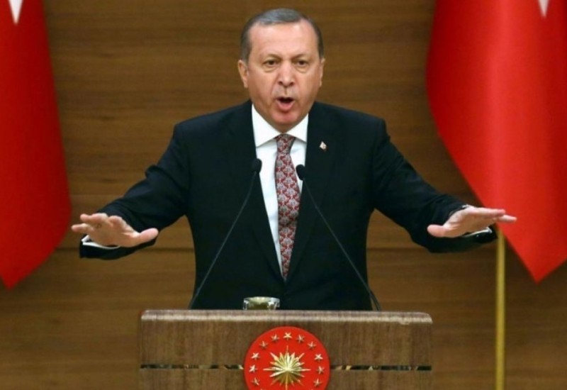 Erdogan: Turska bi mogla da se "rastane" s EU