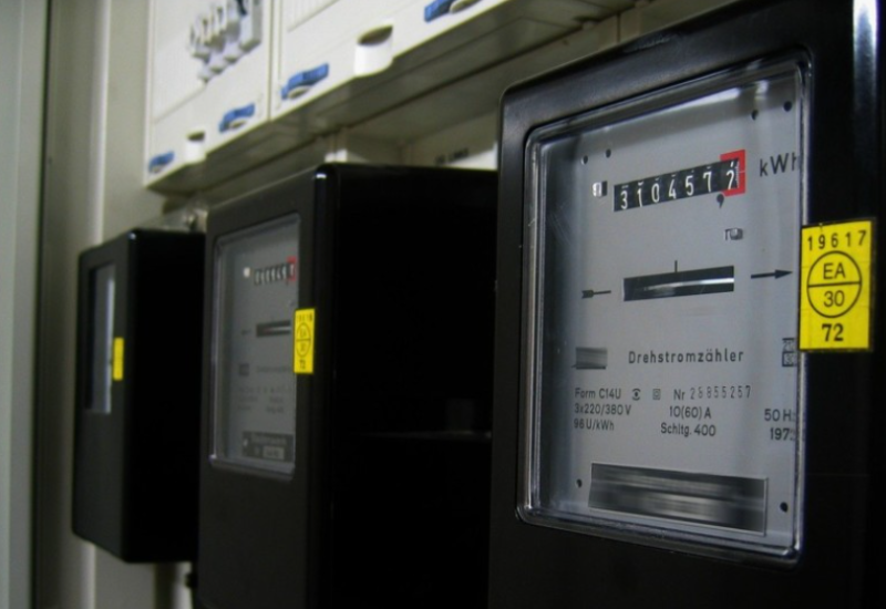 Dva pokušaja krađe struje: Skinuli distributivnu plombu sa električnog brojila