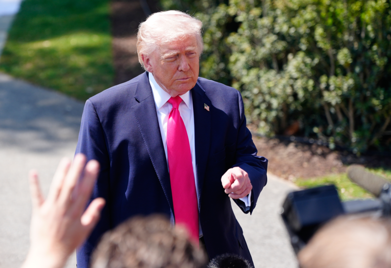 Tramp: Iran prihvatio da neće posjedovati nuklearno oružje više od 20 godina