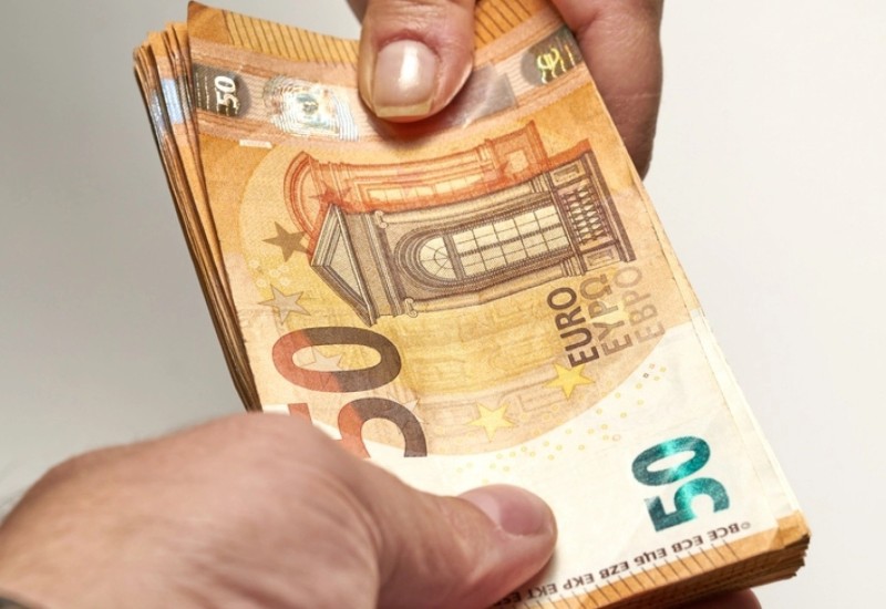 Lopovi sa perikama ukrali 300.000 evra