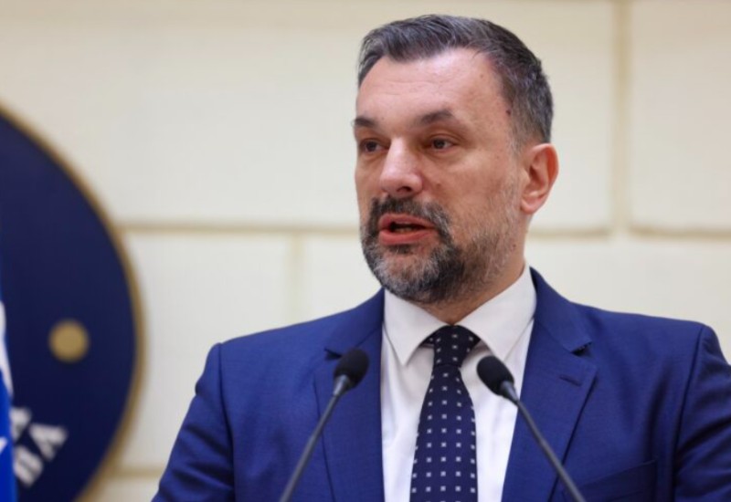 Suđenje Elmedinu Konakoviću, tužio ga policajac