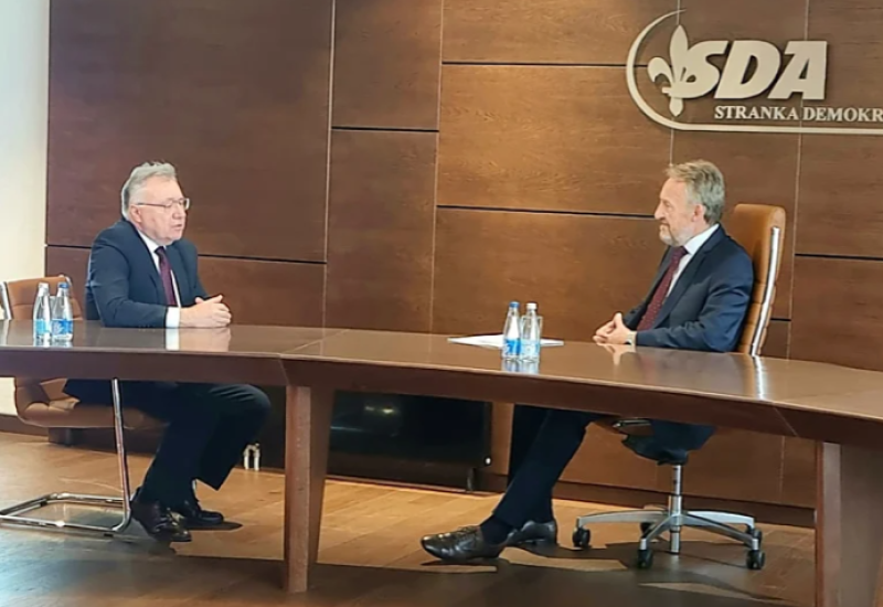 Sastanak Izetbegovića i Kalabuhova, razgovarali o Dodiku