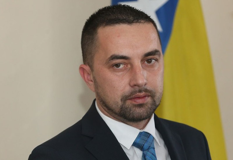 Јerinić najavio da će tražiti smjenu Arnautovića i članova CIK-a
