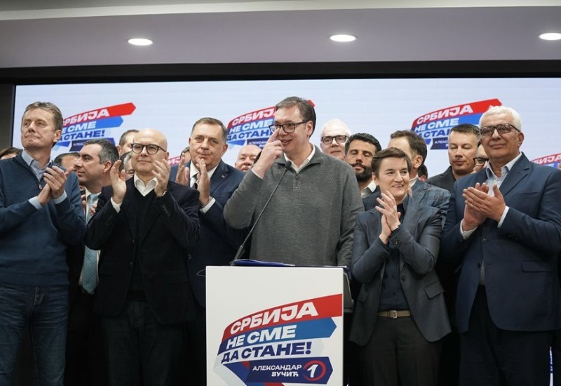 Vučić: Ubjedljiva pobjeda liste "Srbija ne sme da stane"