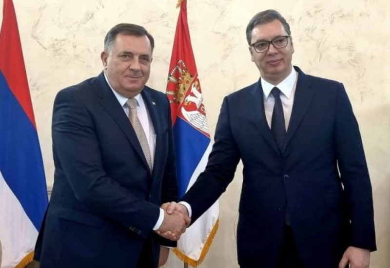 Dodik podržao Vučića