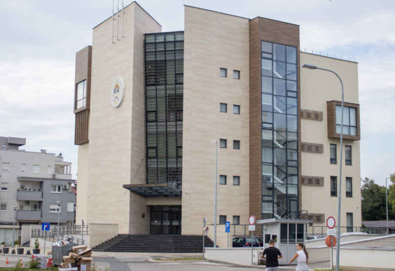 Ustavni sud Srpske: Neustavni podsticaji za povećanje plata radnika