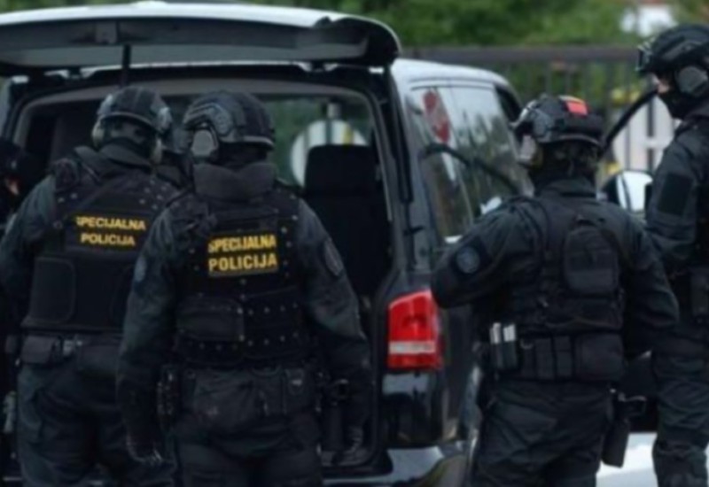 Među osumnjičenima i policajci! Pretresi na 20 lokacija u ovom dijelu BiH