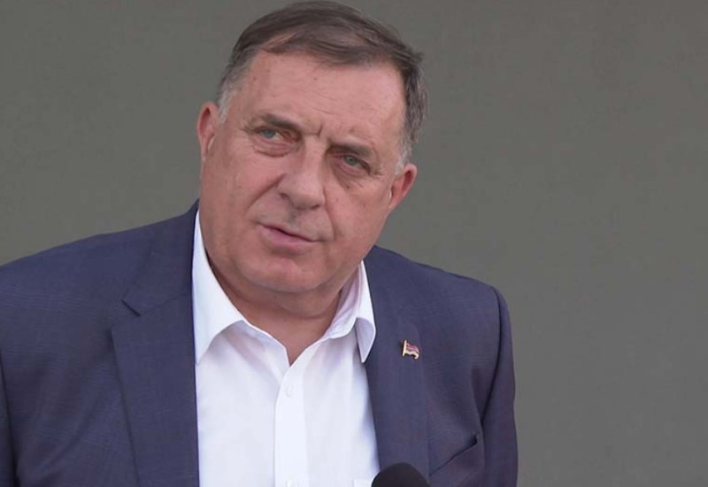 Dodik: Boriću se pravno i politički dok Šmit ne ode iz BiH