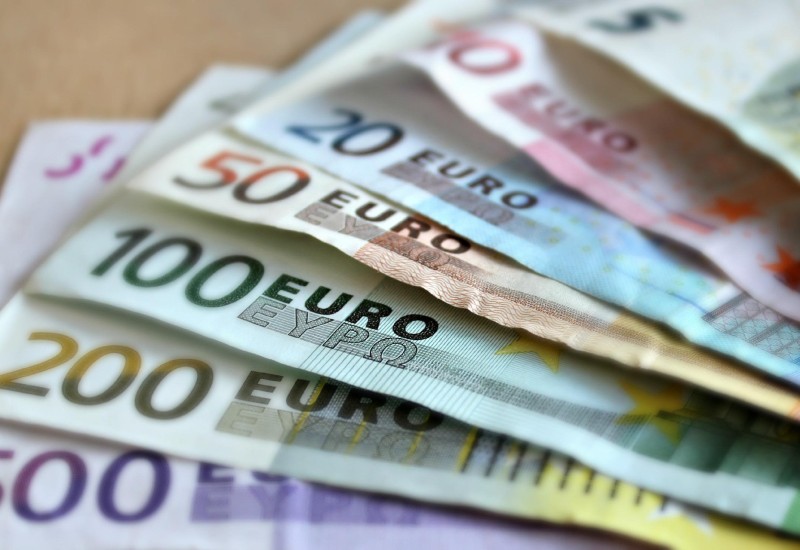 HRVATSKA: Prosječna neto plata 1.018 evra
