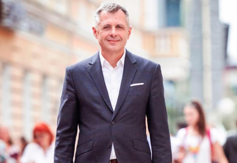 Ko strahuje od Igora Radojičića?