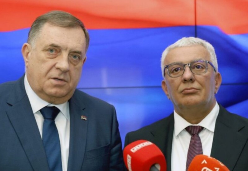 Dodik sa Mandićem: Složno raditi na korist srpskog naroda