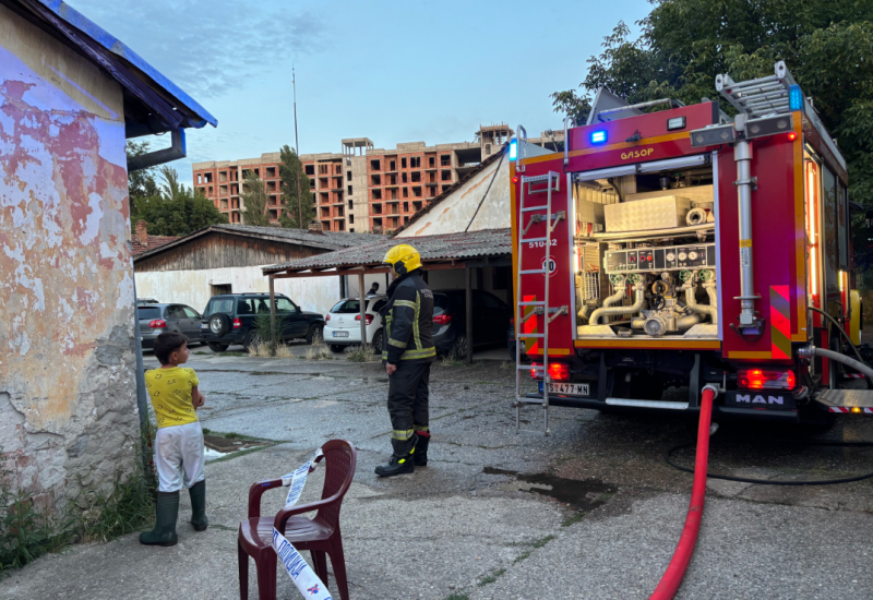 Operska pjevačica poginula u požaru na Voždovcu: Vatrogasci pronašli tijelo na zgarištu