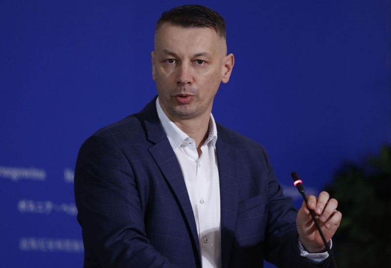 Napadnuto vozilo Nenada Nešića u Sarajevu