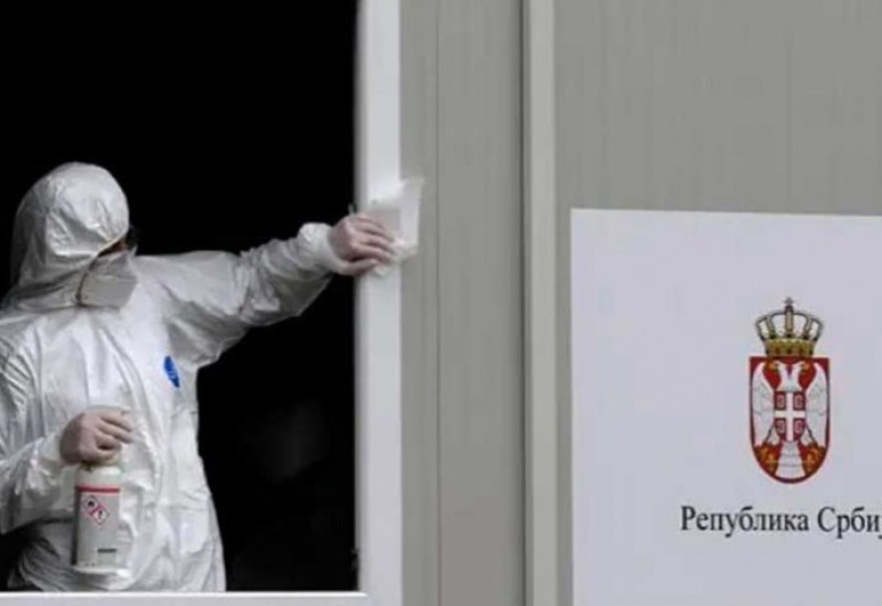 SRBIJA: Preminule dvije osobe, 1.056 novozaraženih