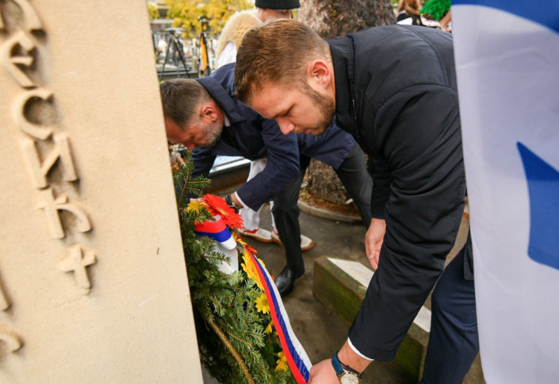 Stanivuković položio vijenac povodom Dana oslobođenja Banjaluke