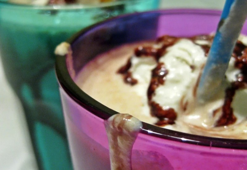 Ugledni stomatolog otrovao suprugu šejkom