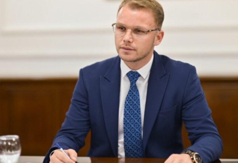 Stanivuković čestitao Dan grada i 80. godišnjicu oslobođenja Banjaluke: Sloboda koju danas živimo nije nam poklonjena