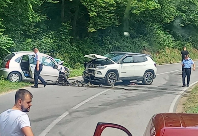 Detalji stravične nesreće kod Milića: Prešao u suprotnu traku i uletio u smrt