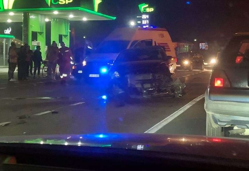 Saobraćajna nesreća kod Bijeljine: U sudaru učestvovalo 5 automobila