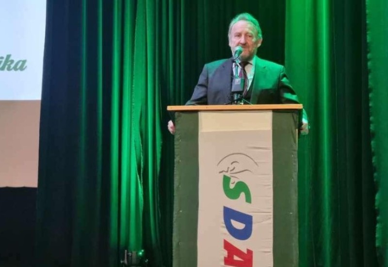 Izetbegović: “Osmorka” pogazila sve principe, trče u Banjaluku i Mostar