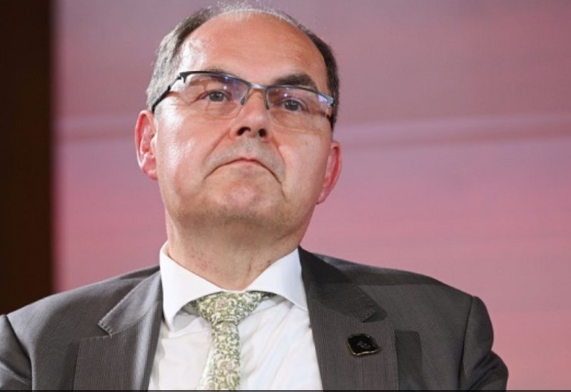 Šmit početkom marta nameće izmjene Izbornog zakona BiH