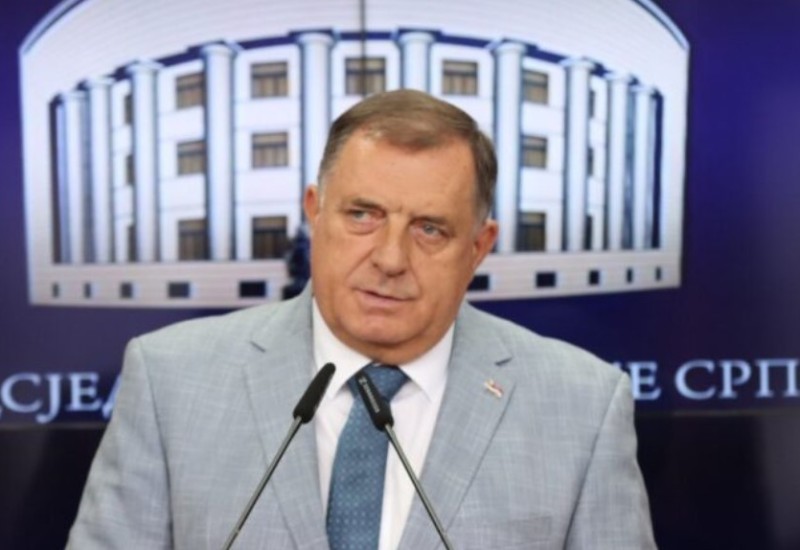 Dodik otkrio kada će u političku penziju