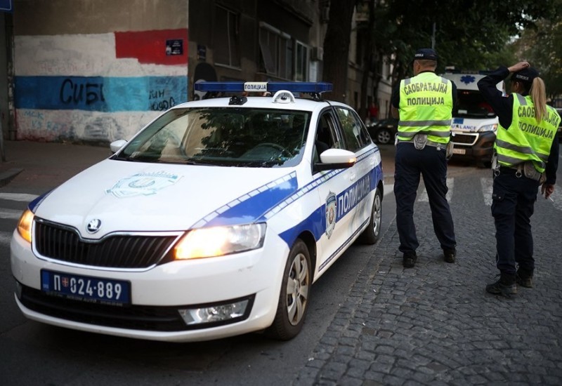 Poznati detalji incidenta u školi u Beogradu u kojem je tinejdžer izboden nožem