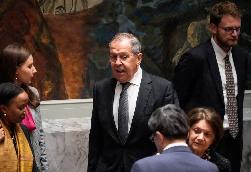 Lavrov: Kao što Priština ne predstavlja Srbe sa KiM, tako ni Kijev ne može Donbas