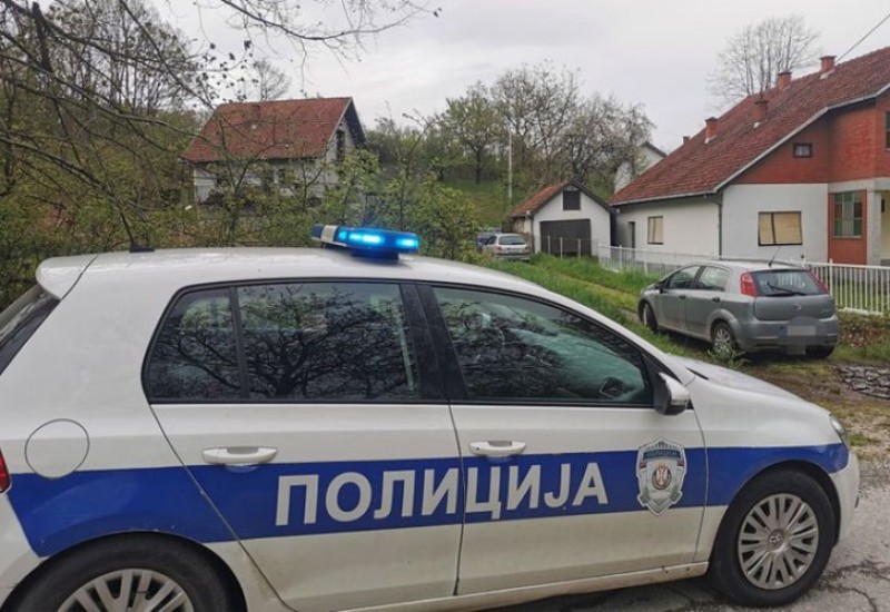 Horor kod Čačka: Odsjekao glavu bratu