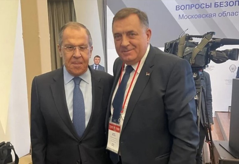 Dodik se sastao s Lavrovim
