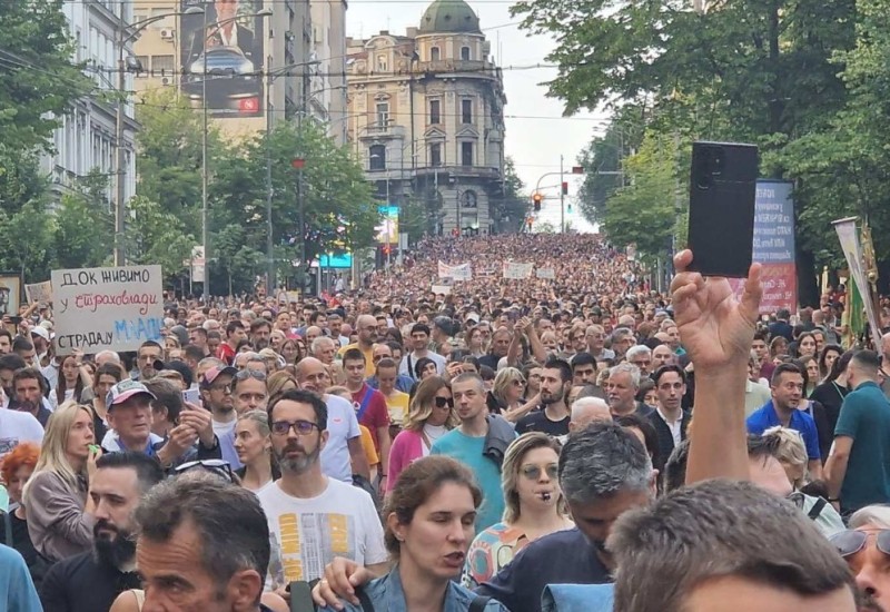 “Srbija protiv nasilja”: Protesti i blokade danas u deset gradova širom Srbije