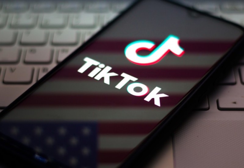 REŽISER okrivio TikTok zbog uvredljivih komentara na video snimku