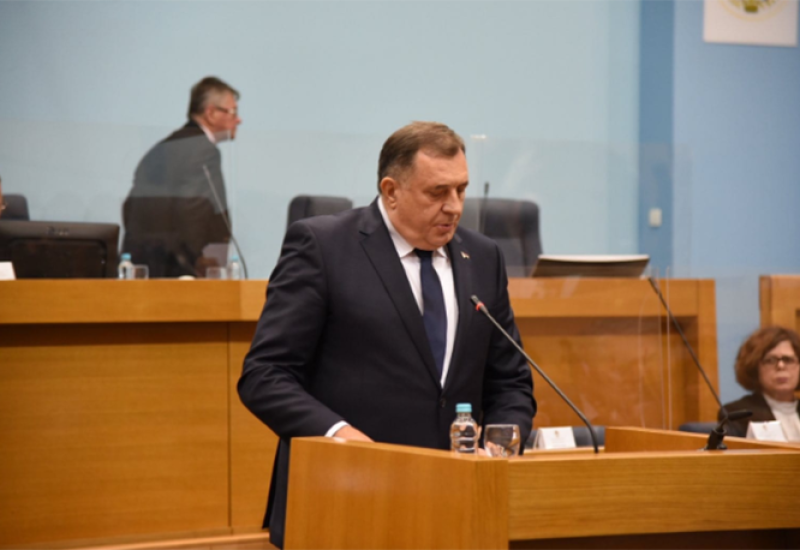 Dodik Bajdenovo pismo doživio kao provokaciju: U Američkoj ambasadi znaju da 25. novembar nije praznik BiH