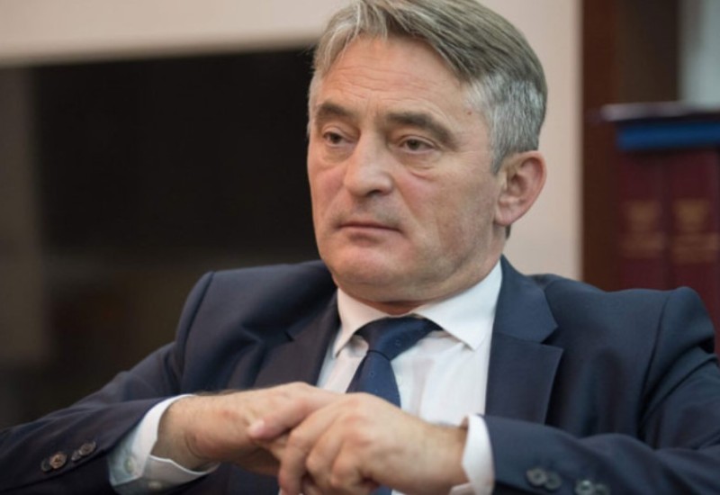 Gotiva u Frankfurtu! Komšić i delegacija za dan potrošili više od 6.000 KM u VIP salonu