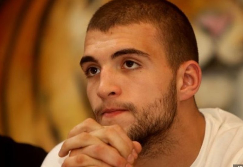 Veljko Ražnatović otkrio sa čime se suočava, pa apelovao na pratioce: Prijavite budalu