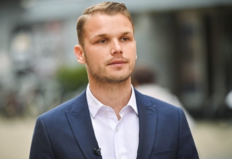 Stanivuković Vukanoviću: Tajna večera u javnom prostoru?