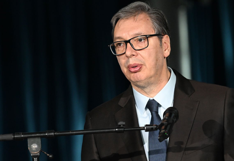 Vučić se obratio iz Pariza, govorio o datumu izbora (VIDEO)