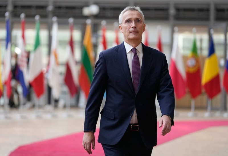 STOLTENBERG: Ukrajina neće u NATO dok traje rat