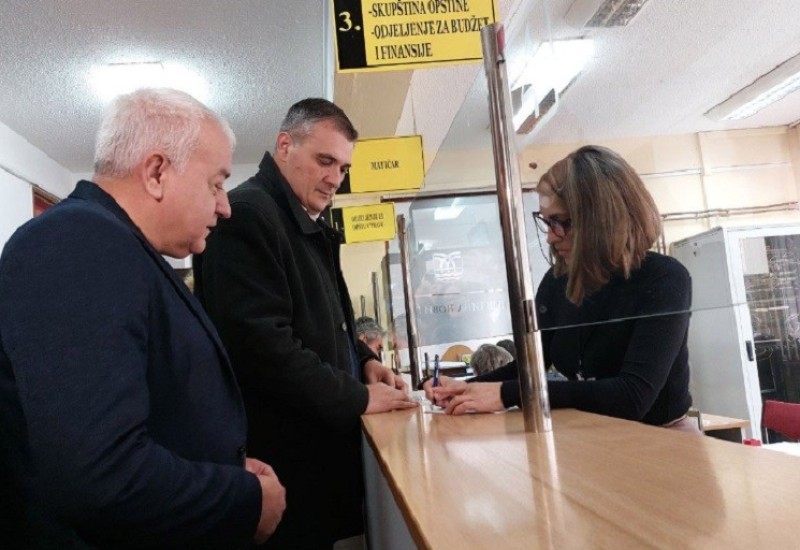 Smjenu Kukavice zatražilo 11 odbornika